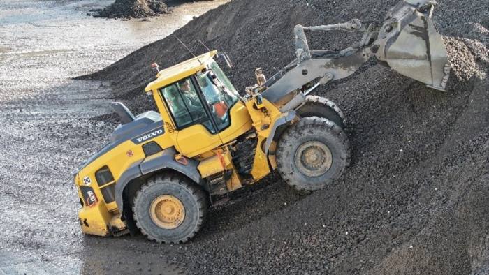 pá carregadeira Volvo L120H
